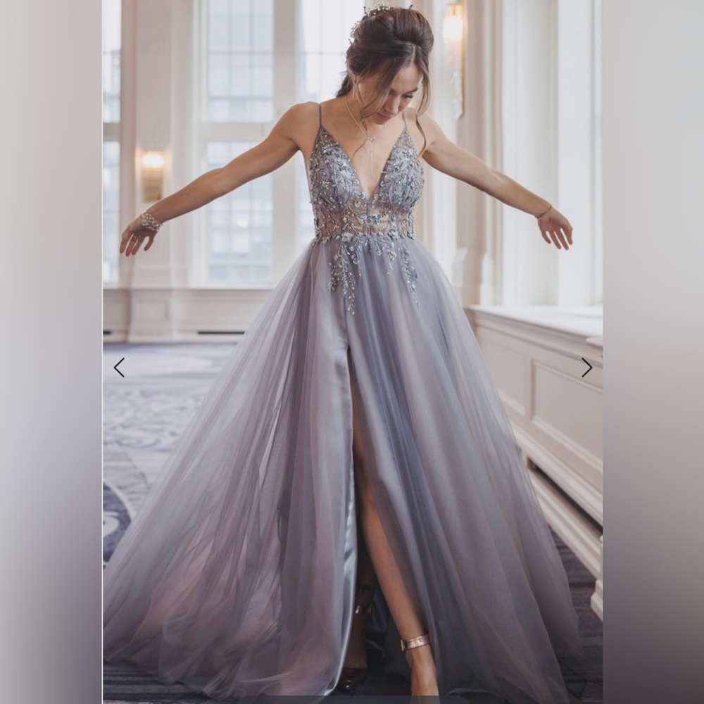 ANDREA & LEO COUTURE A0672 Prom Dress Gown - size US 6 - Smoky Blue color